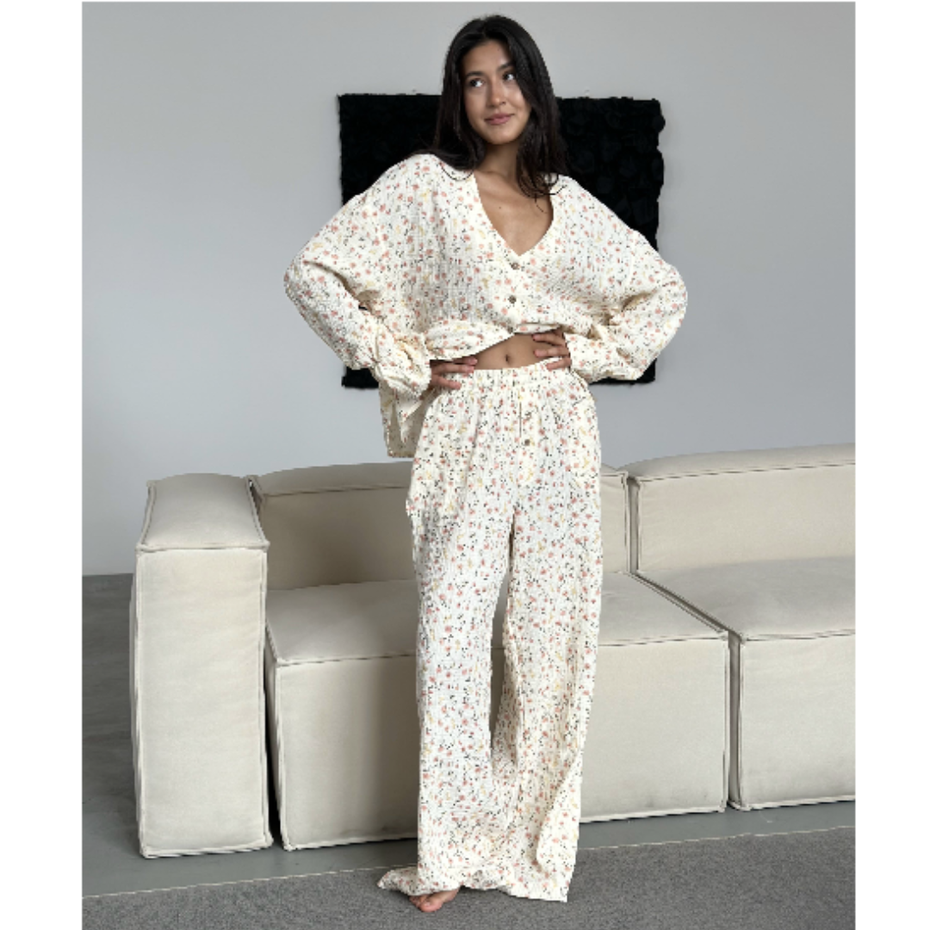 Women Plunge Neck Floral Print Full Sleeves Cotton Pj Set