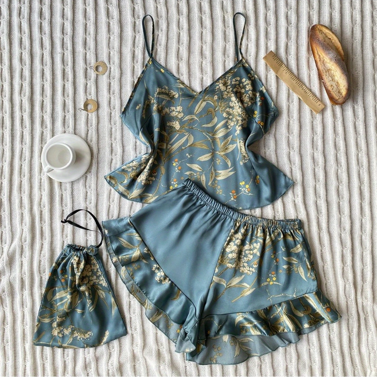 Pleasing Strings Women 5pcs Elegant Floral Print Nightgown Set