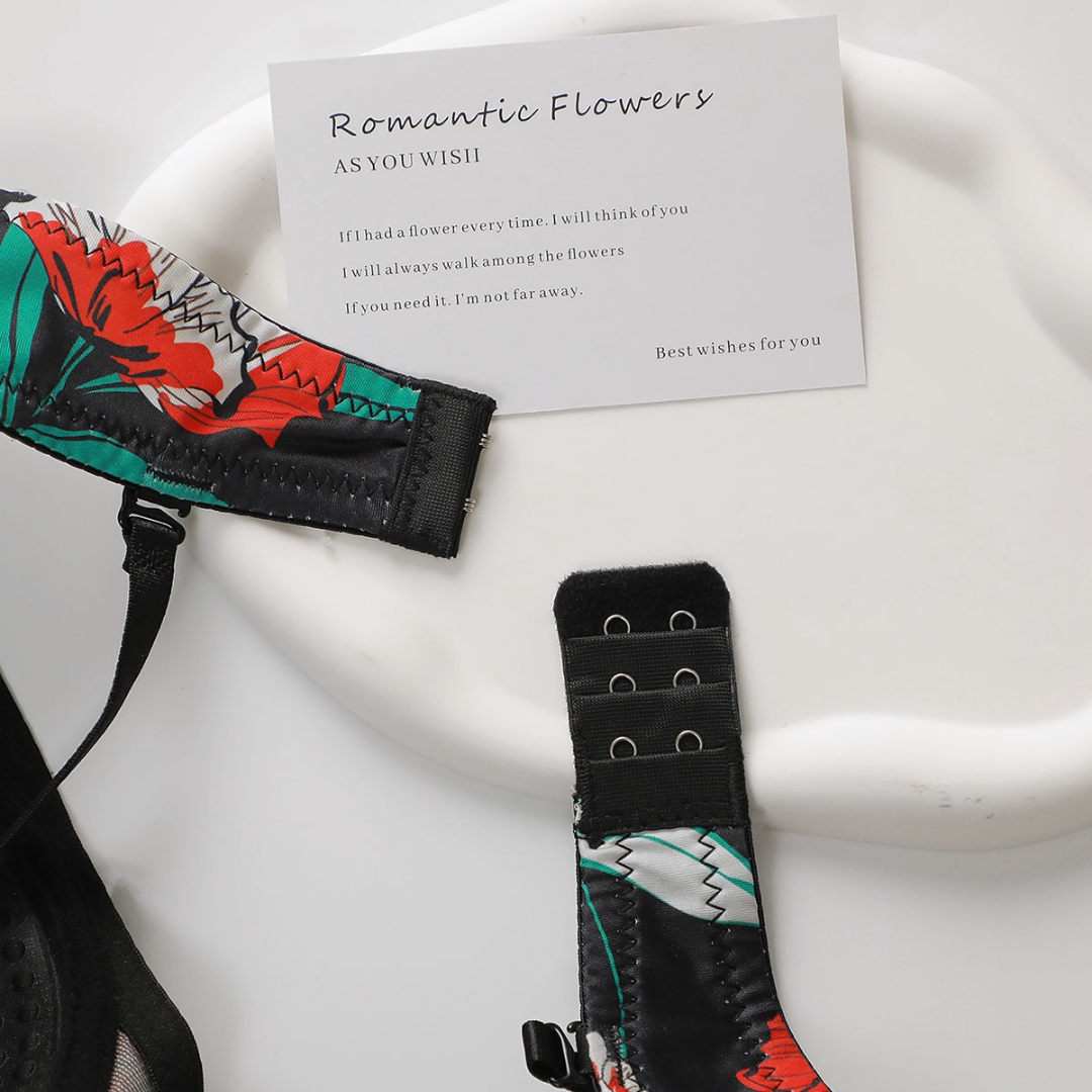 Pleasing Strings Women Floral Print Wired Push-Up Bra & Panty Set