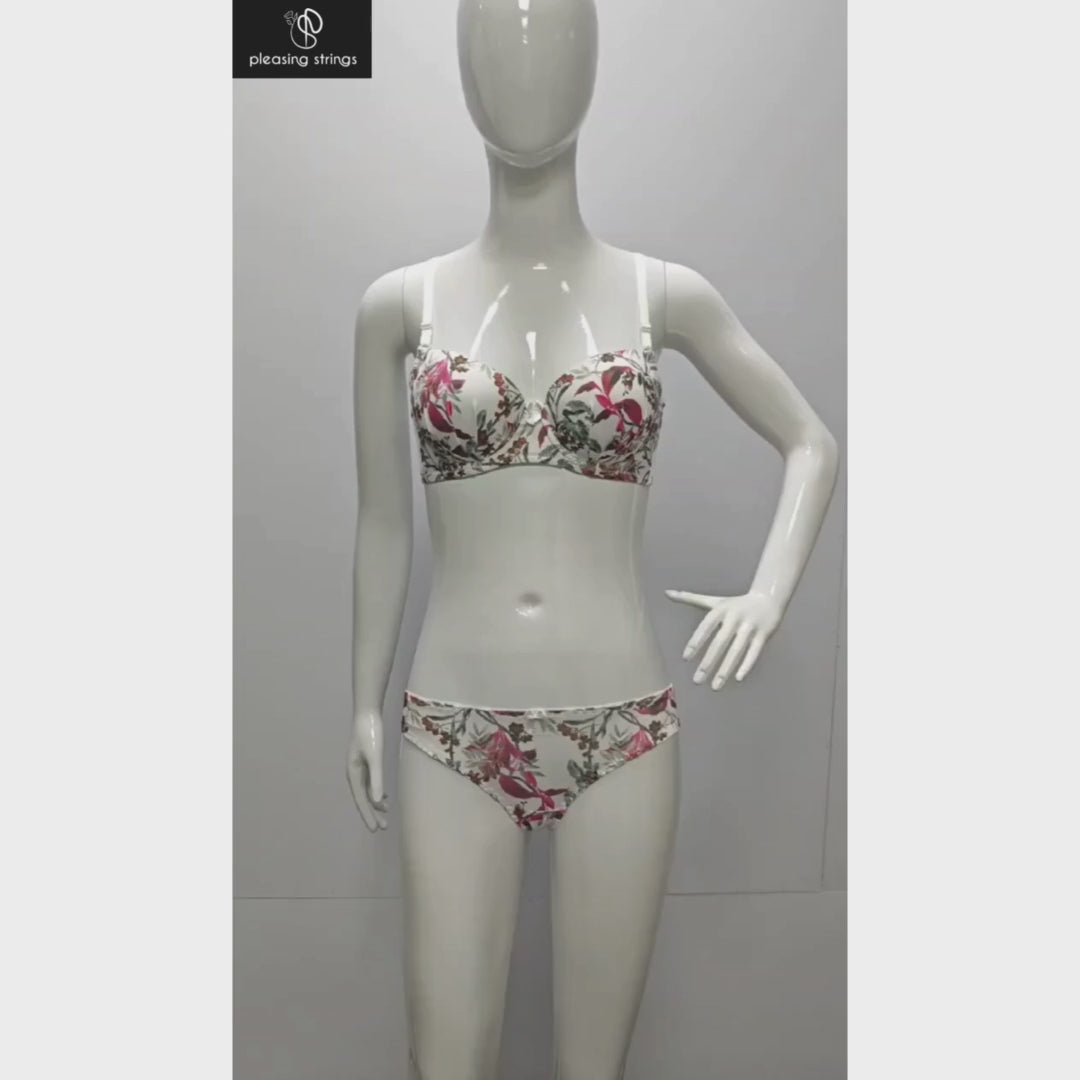 Pleasing Strings Women Floral Print Wired Push-Up Bra & Panty Set